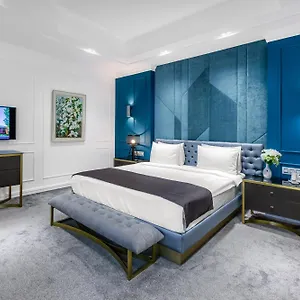 Ivy Garden Hotell